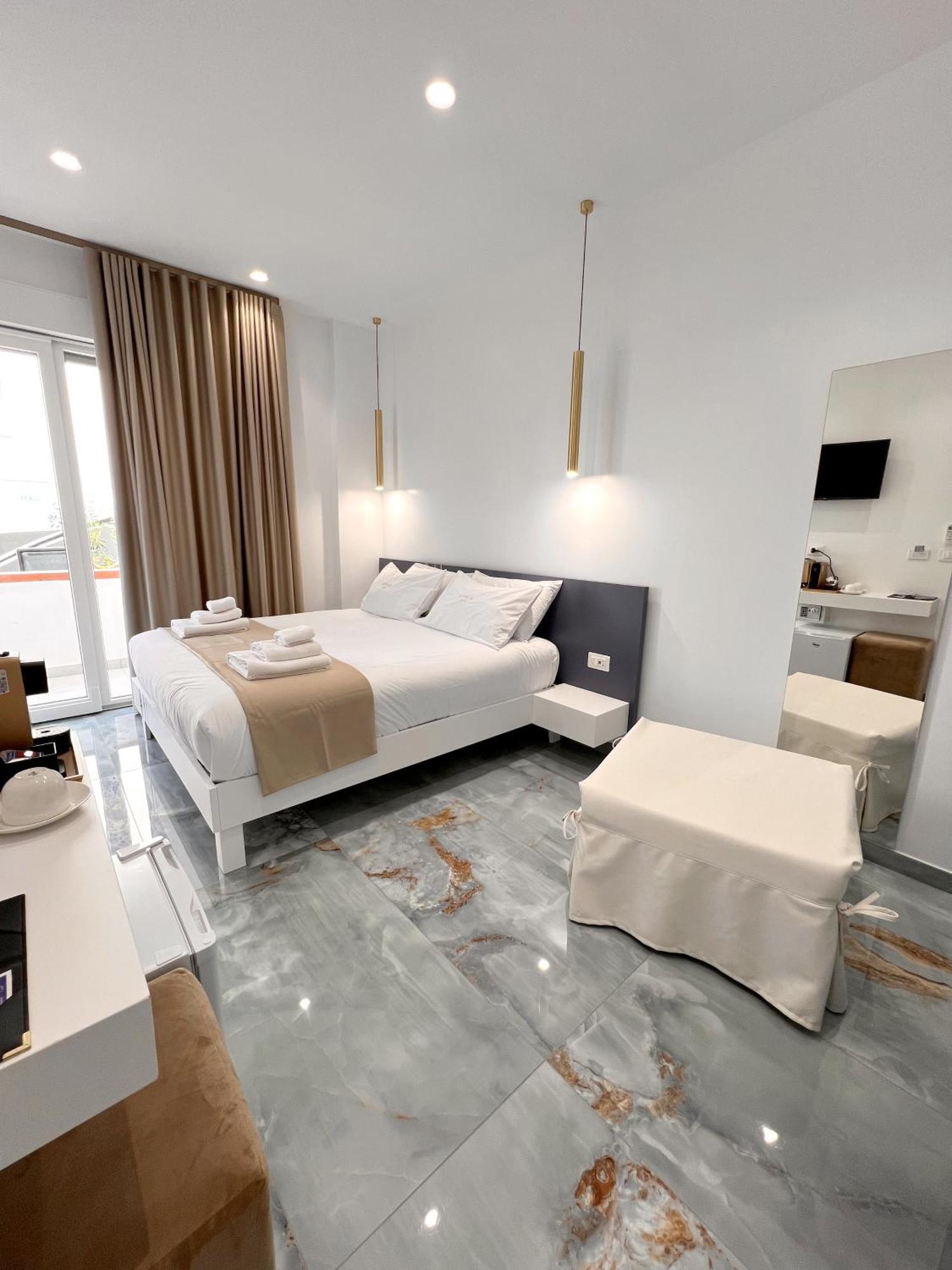 Suite 14 สกาเลอา ภายนอก รูปภาพ