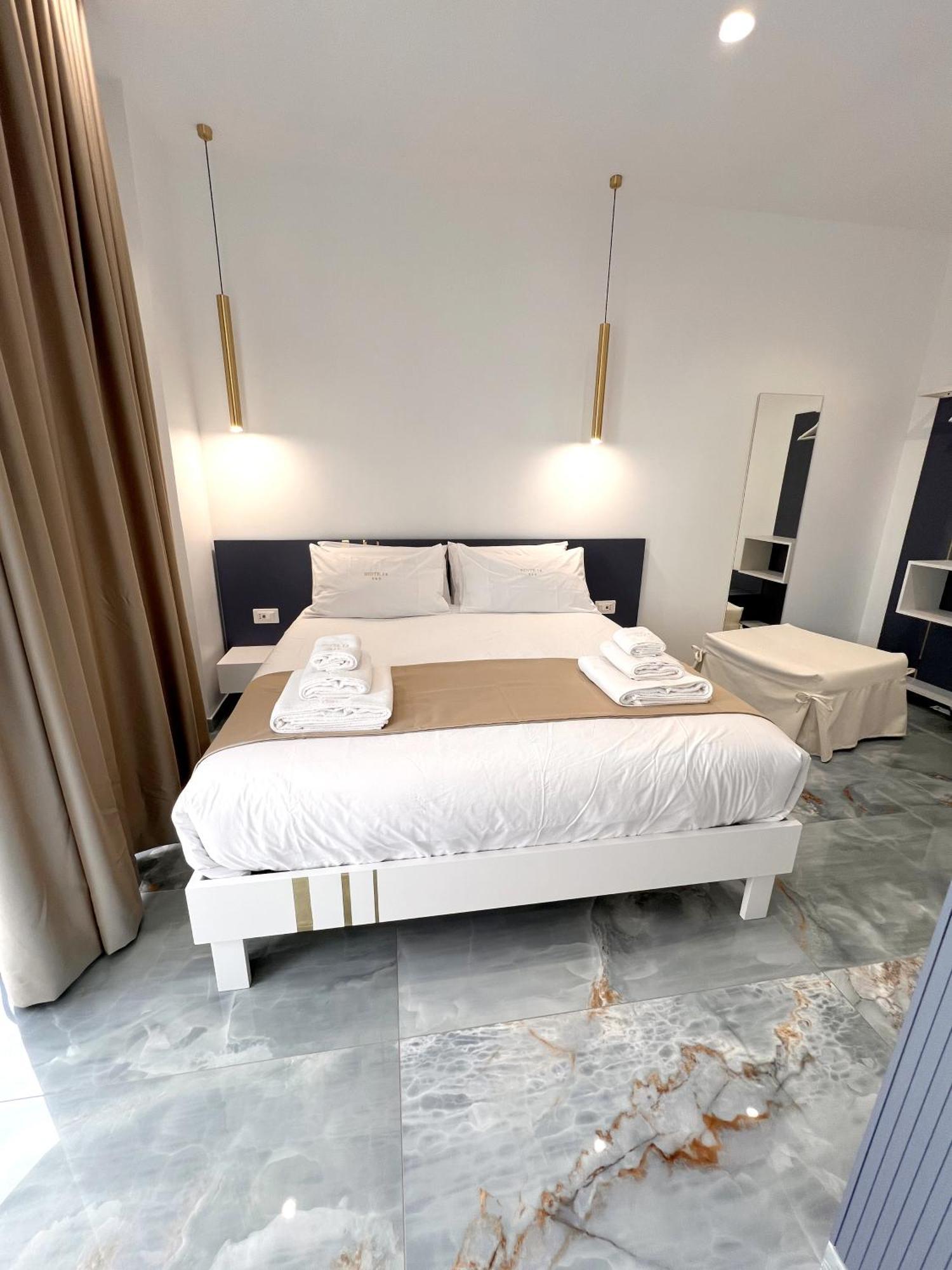 Suite 14 สกาเลอา ภายนอก รูปภาพ