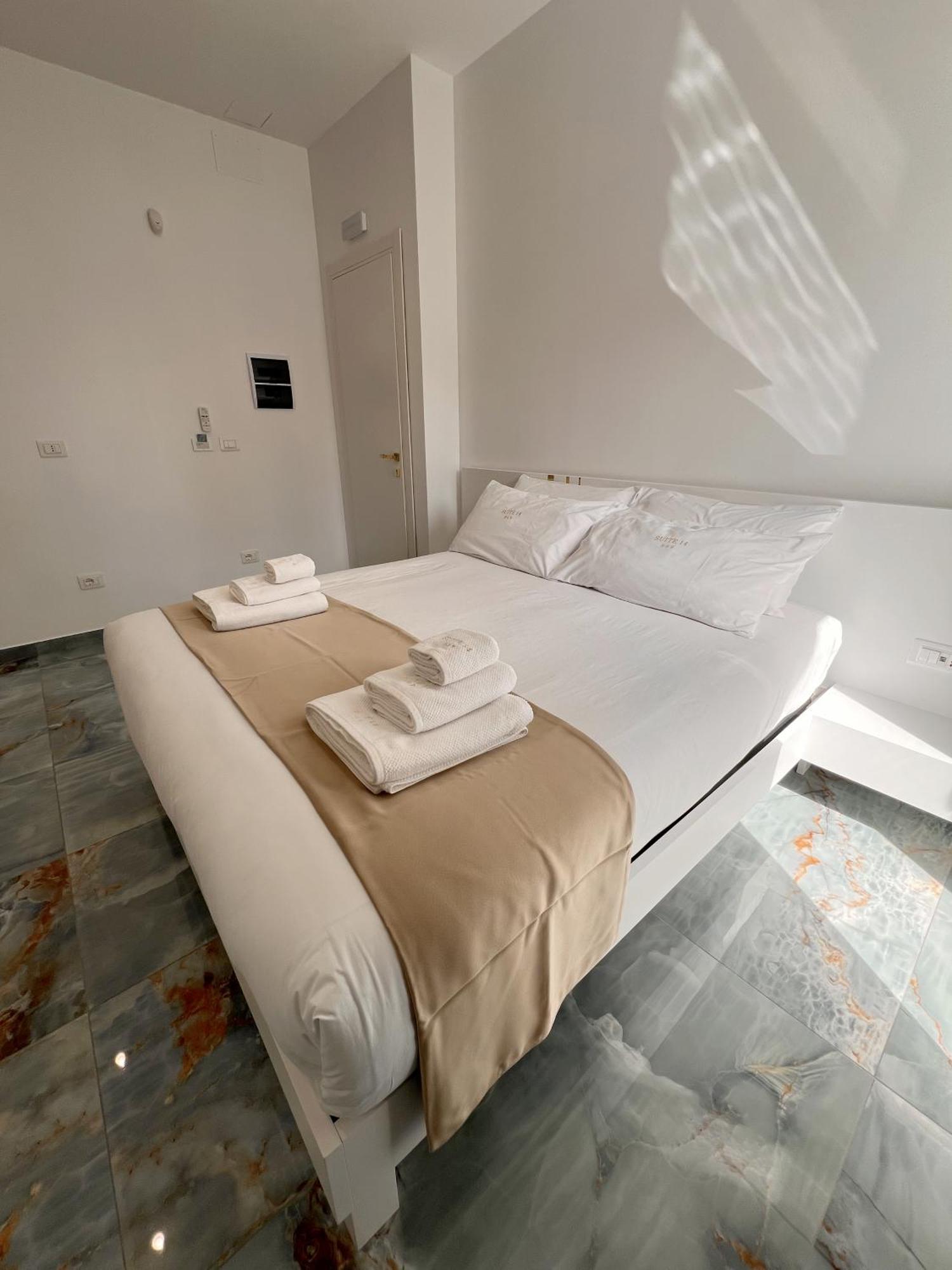 Suite 14 สกาเลอา ภายนอก รูปภาพ